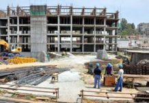 Un chantier à l’arrêt depuis plus de deux années: Sit-in des bénéficiaires des 350 logements sociaux de Misserghine