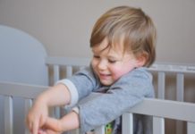 Le meilleur lit bébé évolutif : pour offrir un doux sommeil à bébé