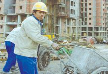 Oran : Trois cents milliards pour les aménagements extérieurs: Une commission de suivi des travaux, au pôle urbain de Oued Tlèlat