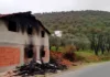 Jijel : la BNH et les OPGI signent une convention pour reconstruire 627 maisons incendiées Maison endommagée par les incendies dans la wilaya de Jijel