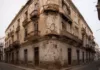 Oran : 36 familles évacuées d’immeubles menaçant ruine, relogées à Sidi El Bachir Immeuble ancien dégradé à Oran
